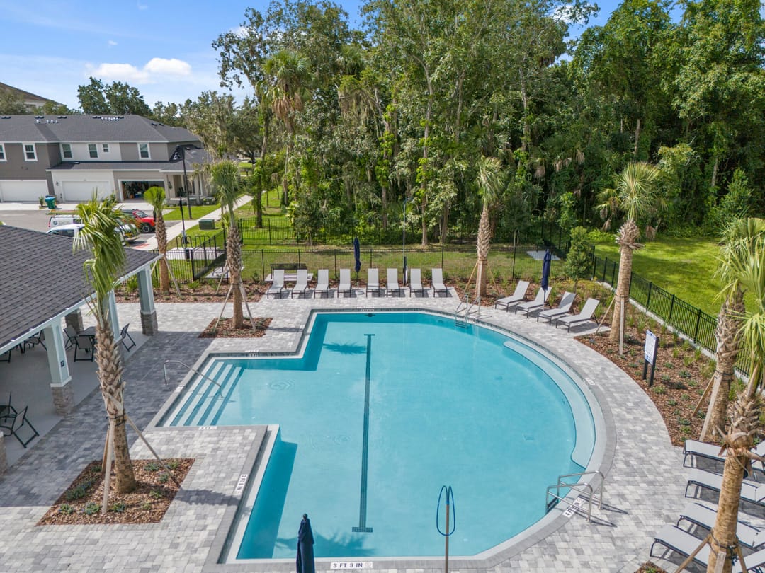 Hickory Grove — Pool