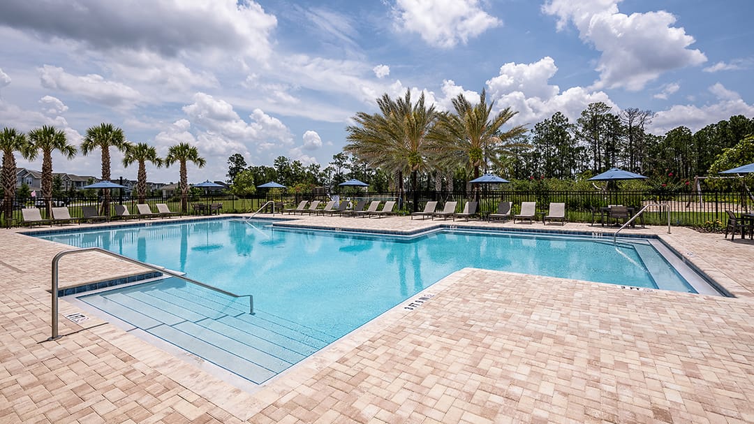 Harvest at Ovation — Pool deck