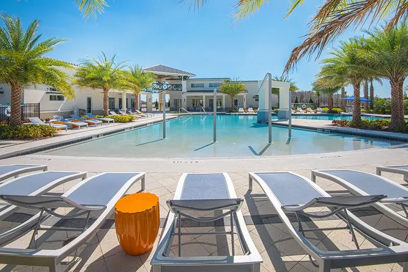 Elevated at Sonoma Resort — Resort-style pool, lounge chairs and clubhouse