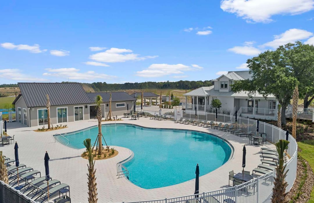 Bridgewalk — Bridgewalk Community Pool