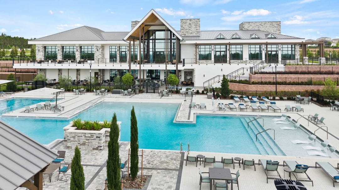 Del Webb Minneola — With Lap Lanes & a Sun Shelf!
