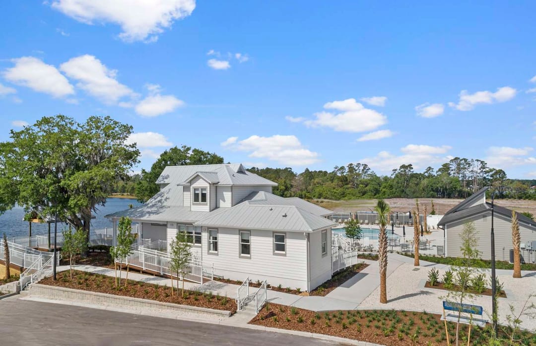Bridgewalk — Waterfront Amenity Clubhouse