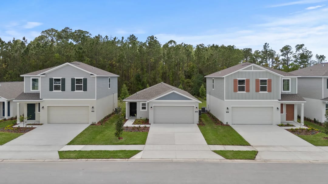 Pine Meadows — Pine Meadows community aerial streetscape