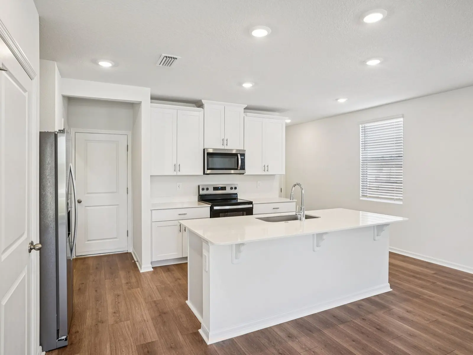 Windsor — 1153 Bradford Park Drive — fachada