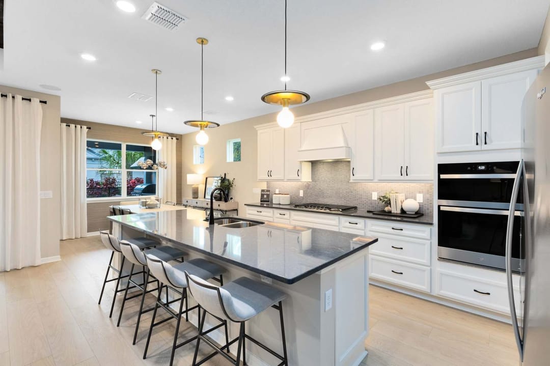Prestige — 5094 Sunfalls Avenue — foto 4
