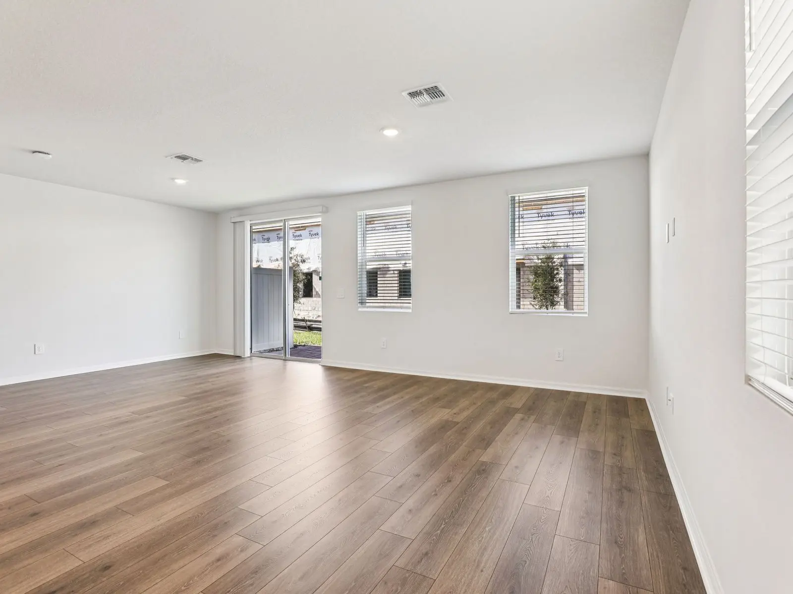 Windsor — 1143 Bradford Park Drive — fachada