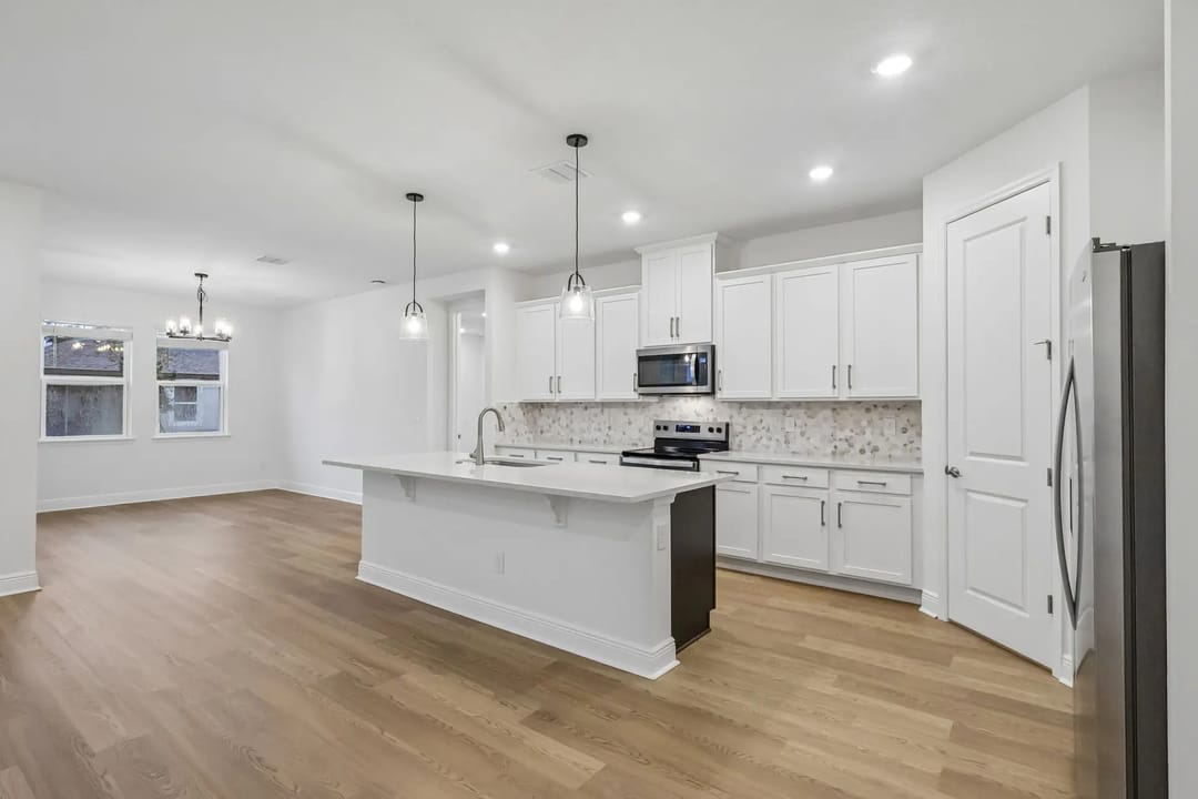 Emilia — 388 Birkdale Drive — foto 5