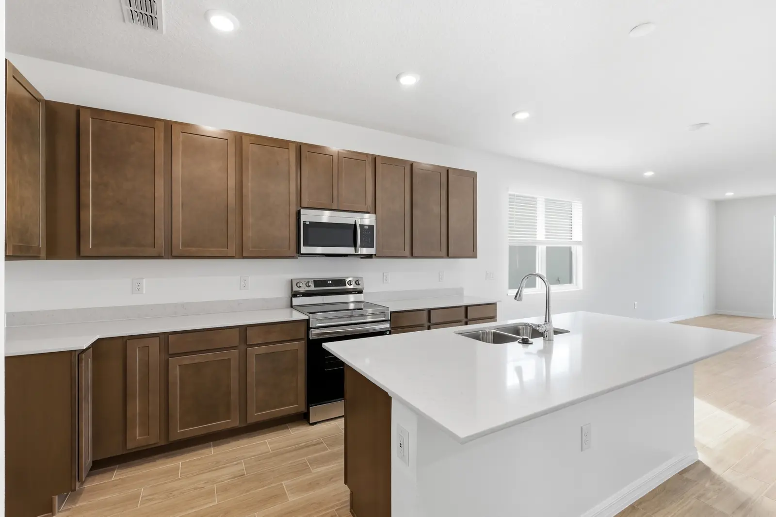 Spirit — 2040 Anthem Drive — foto 3