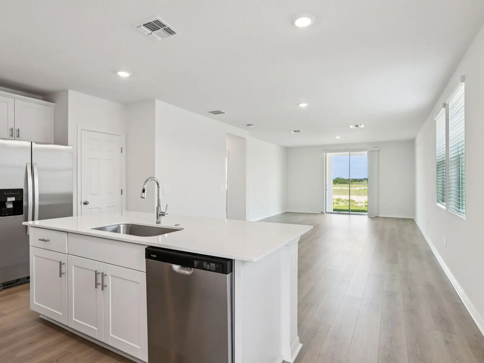 Acadia — 3944 Giorgio Drive — foto 5