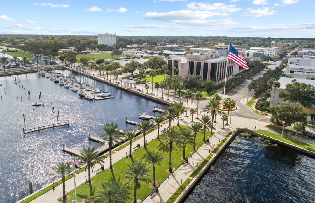Emerald Pointe — Riverwalk Aerial