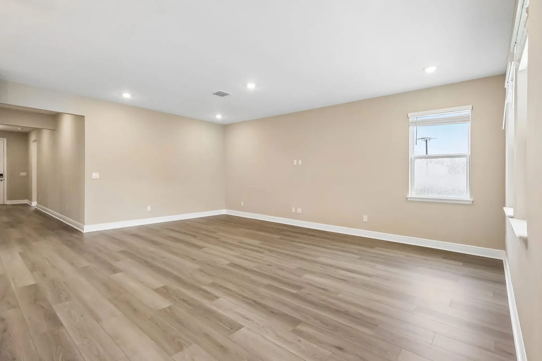 Emilia — 396 Birkdale Drive — foto 4