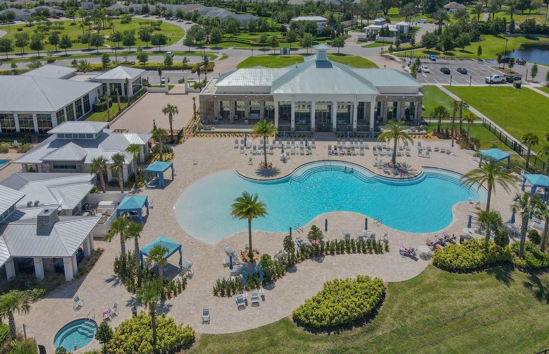 Del Webb Twin Lakes — Splash Your Way to Health