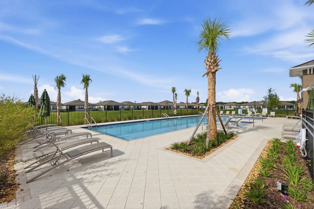 Highfield at Twisted Oaks — Community pool