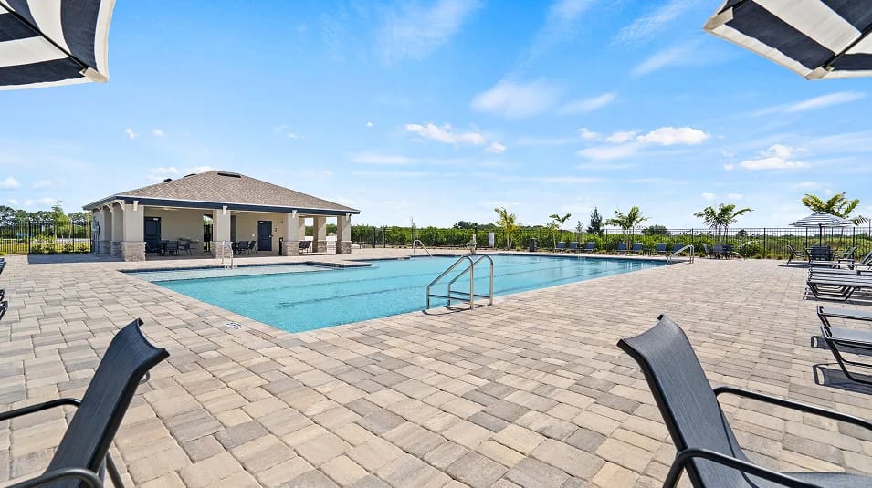 Serenity at Peace Creek Reserve — Swimming Pool