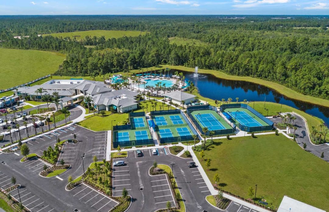 Del Webb Sunbridge — Enjoy the Hammock Club!