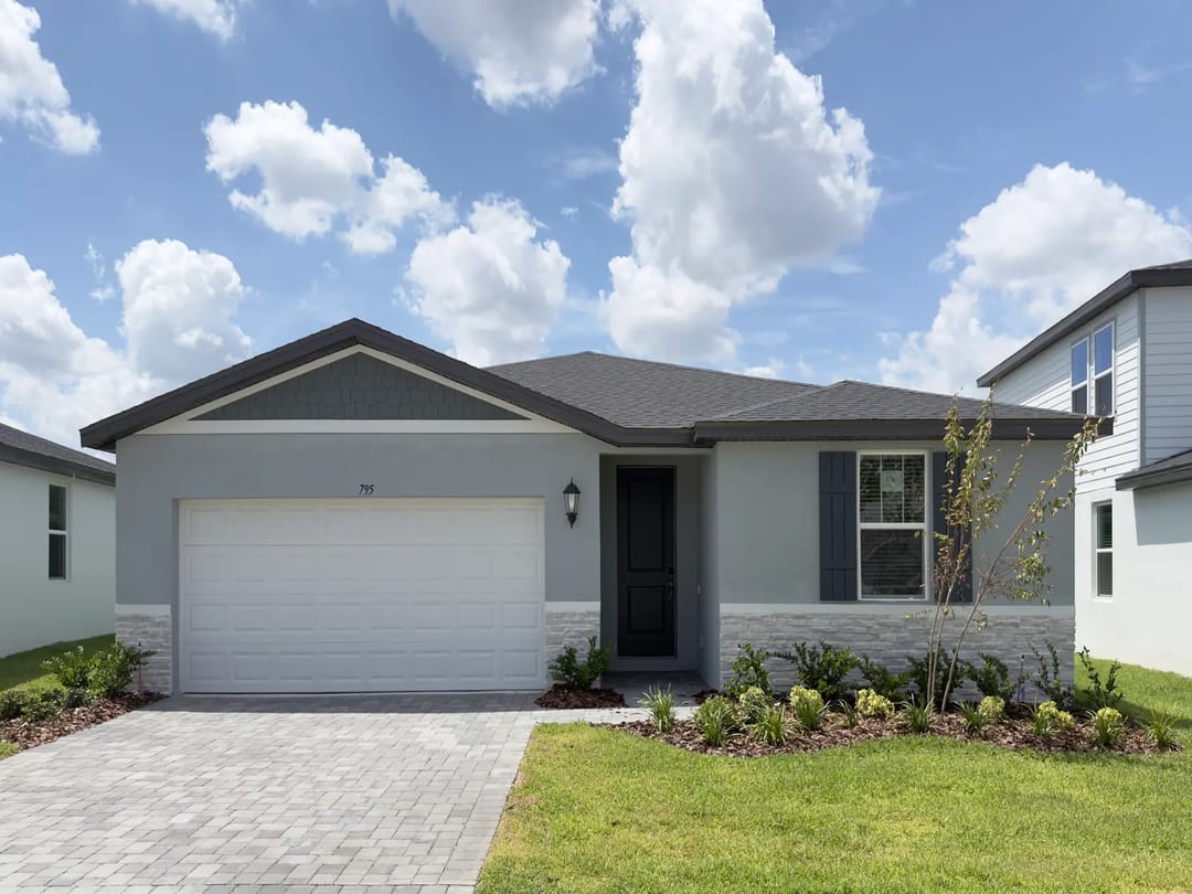 Hibiscus, 795 Sunshower Dr.