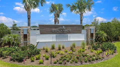 Esplanade at Center Lake Ranch